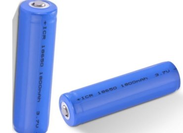 2-Pack 18650 Rechargeable Battery for Fan – 3.7V 1800mAh – Blue