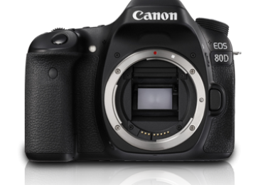 Canon 80D (Body only) in kumasi