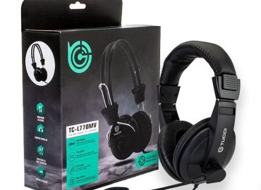 Black Wired Gaming Headphones with Microphone