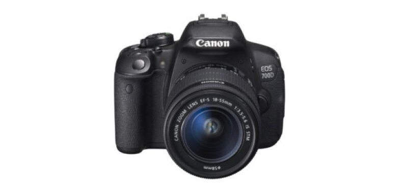Buy Canon EOS 700D in Kumasi