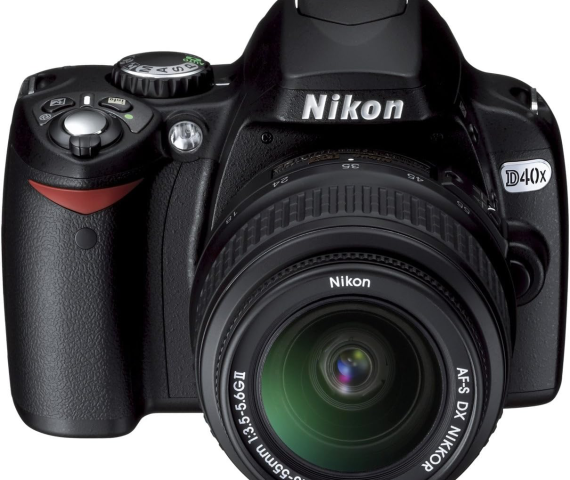 Nikon D40X with 18-55mm Lens